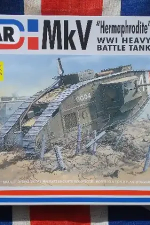 Rechtstreeks Van De Fabrikant EM.4005 Mk.IV "Hermaphrodite" WWI Heavy Battle Tank